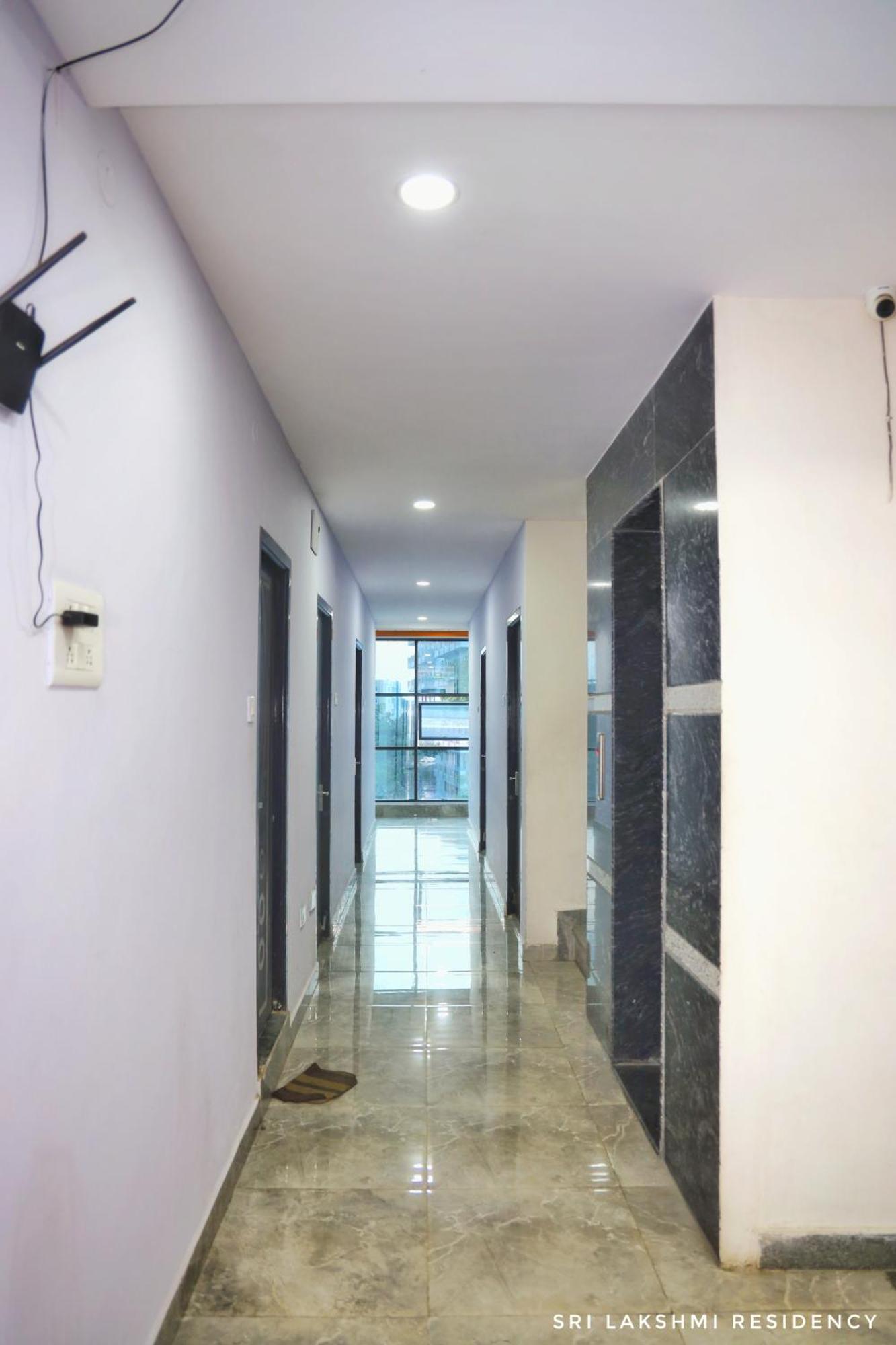 Sri Lakshmi Residency Hotel Tirupati Exterior photo