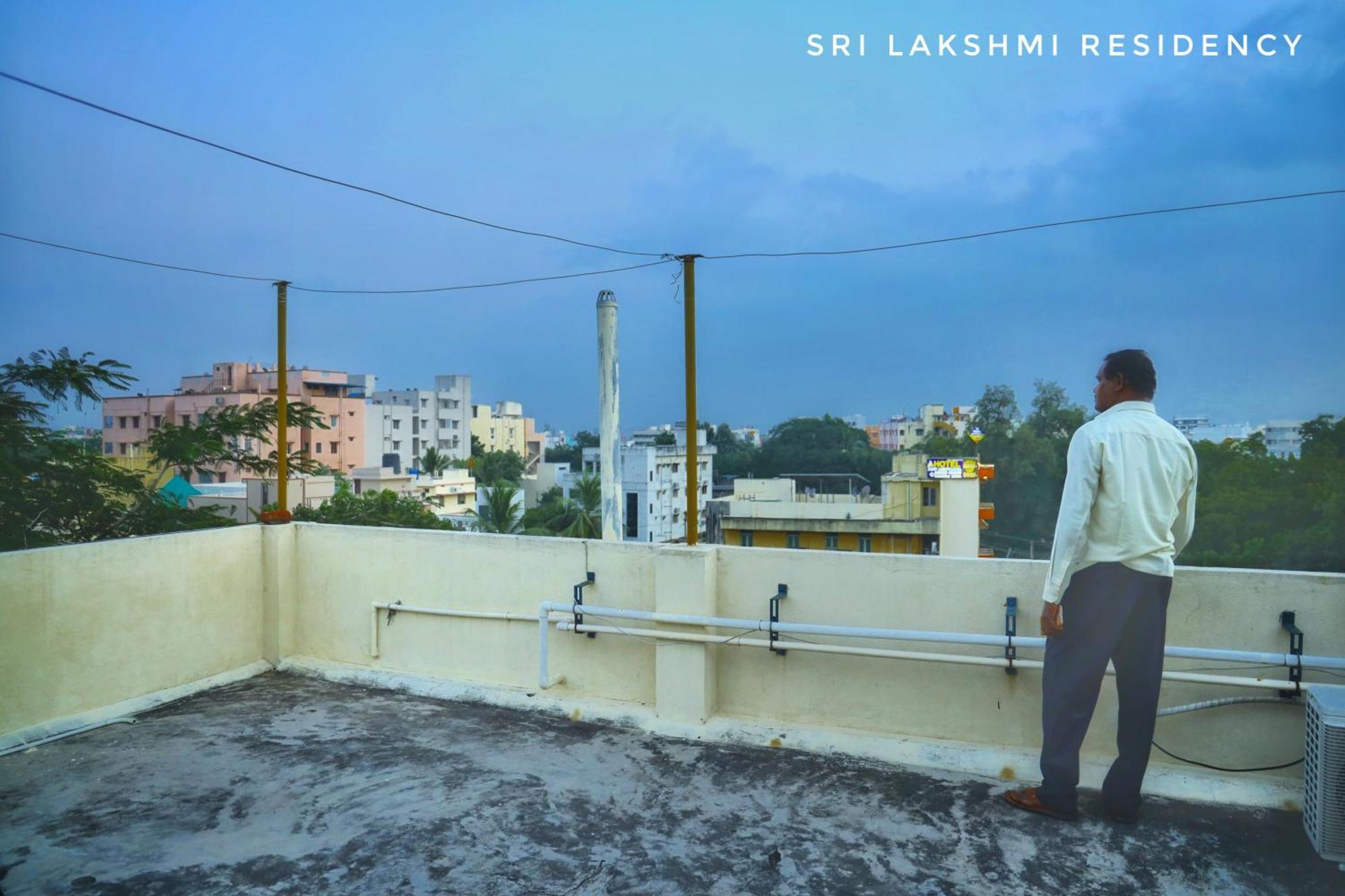 Sri Lakshmi Residency Hotel Tirupati Exterior photo
