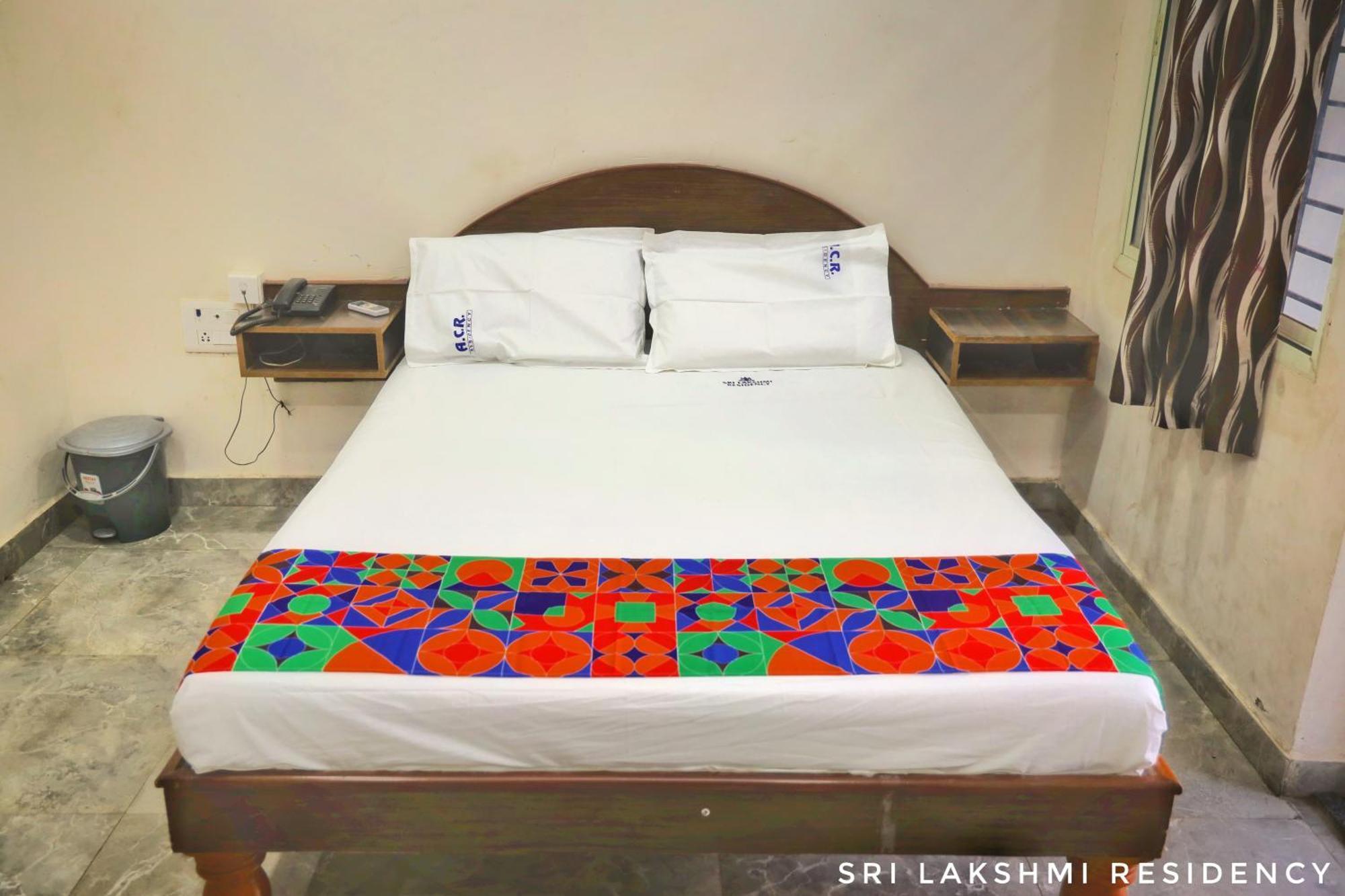 Sri Lakshmi Residency Hotel Tirupati Exterior photo